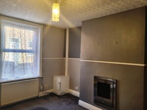 TOLET: -5 Parkinson Street Haslingden Rossendale.